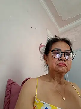 Hotestlove online show from June 2026 11:50:02 PM
