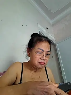 Hotestlove online show from June 2026 09:59:01 AM