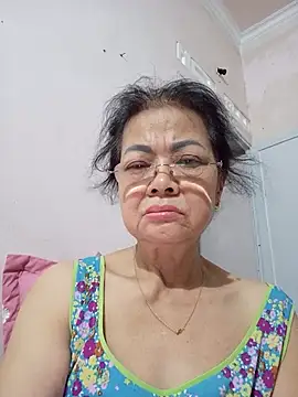 Hotestlove online show from June 2026 09:35:01 PM