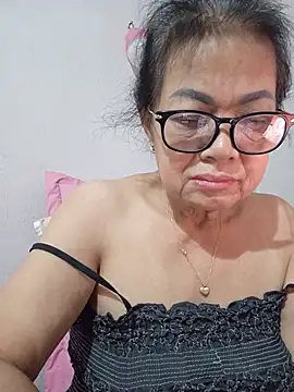 Hotestlove online show from June 2026 02:19:01 PM