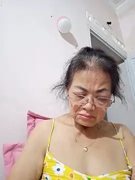 Hotestlove online show from June 2026 02:59:01 PM