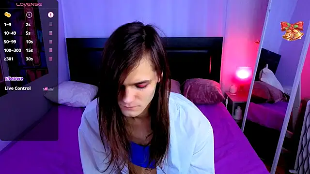 Snapshot of Will_Will_ chatting on March 2025 02:30:01 PM Will Will online show from March 2025 02:30:01 PM