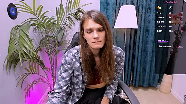 Snapshot of Will_Will_ chatting on October 2025 05:39:02 AM Will Will online show from October 2025 05:39:02 AM