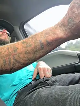 Snapshot of Crackkers chatting on March 2026 04:23:01 PM Crackkers online show from March 2026 04:23:01 PM