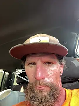 Crackkers online show from July 2026 02:35:01 PM