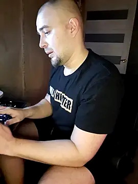 Foxyshaved online show from January 2025 05:10:02 AM