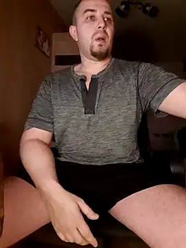 Foxyshaved online show from January 2025 05:51:01 AM