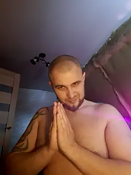 Foxyshaved online show from March 2025 09:21:01 AM