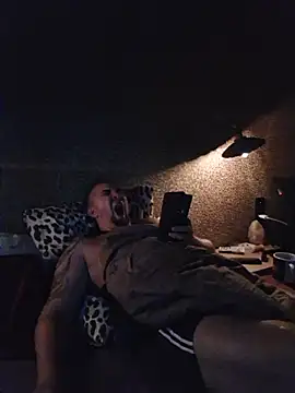 Foxyshaved online show from October 2025 03:57:01 AM