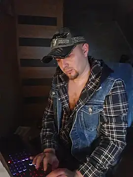 Foxyshaved online show from October 2025 06:06:02 AM