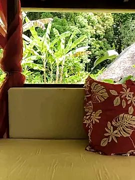 emma4xxx online show from January 2025 08:11:02 PM