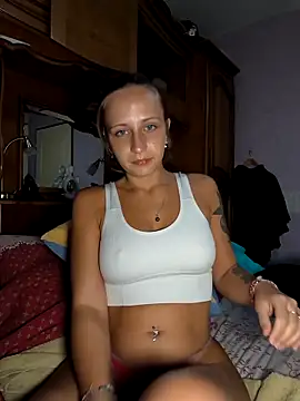 emma4xxx online show from April 2026 07:42:02 PM