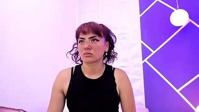 AlejandrraX online show from October 2025 12:02:01 PM