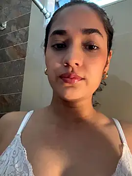 Snapshot of CuteeRose chatting on October 2025 02:56:02 PM CuteeRose online show from October 2025 02:56:02 PM