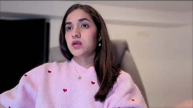 CuteeRose online show from April 2026 09:06:02 PM