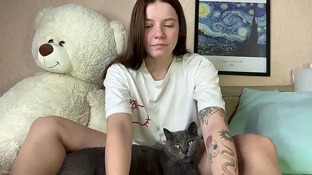 mia   mi online show from December 2024 07:39:01 AM