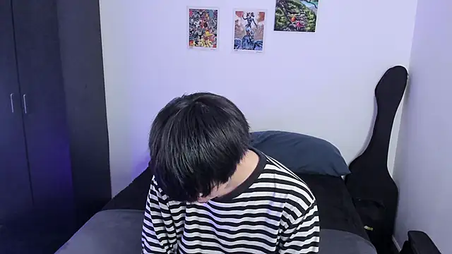 Aventure Twinks online show from October 2025 03:06:02 AM