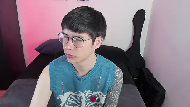 Aventure Twinks online show from January 2026 06:55:02 PM