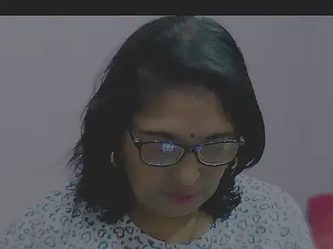Snapshot of sexy69hotmum chatting on January 2025 05:18:01 PM sexy69hotmum online show from January 2025 05:18:01 PM