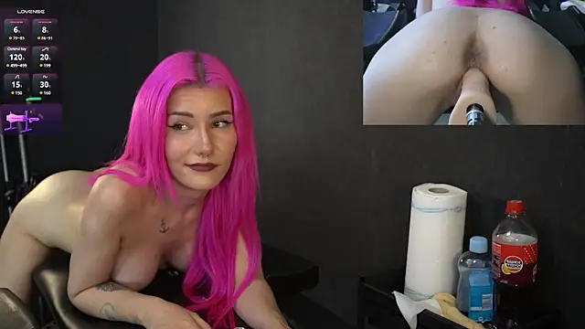 ClaraStylezZ online show from January 2025 07:39:01 PM