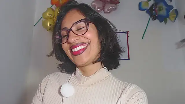 Snapshot of fantasty_nylon chatting on October 2025 07:25:02 PM fantasty nylon online show from October 2025 07:25:02 PM