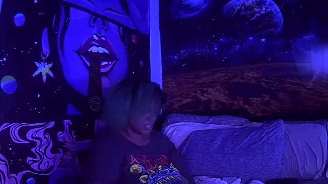 AutumnHart online show from February 2025 05:48:01 PM