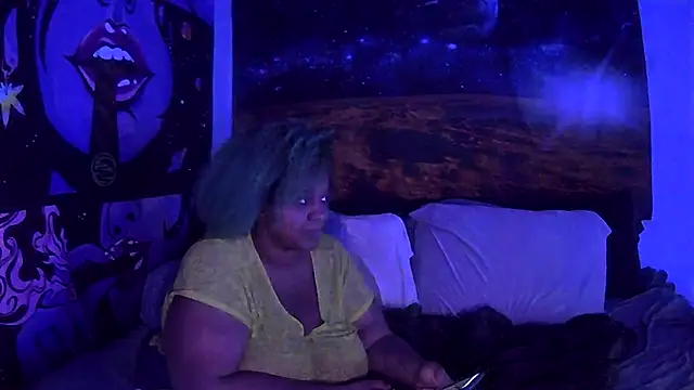 AutumnHart online show from February 2025 05:09:01 PM