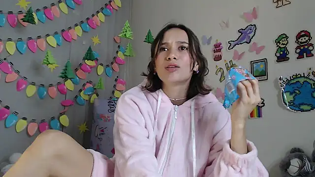 reaLISStic online show from December 2024 11:39:02 PM