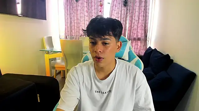 Franco Rizzo  online show from February 2025 07:29:01 PM