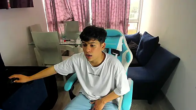 Franco Rizzo  online show from February 2025 08:15:01 PM