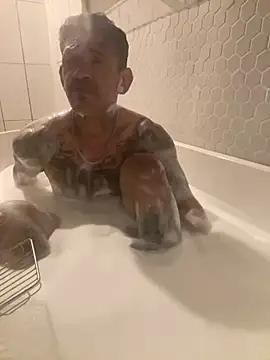 RoodoggXL online show from March 2025 01:15:01 PM