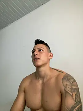 Muscle King Cum online show from March 2025 06:20:02 PM
