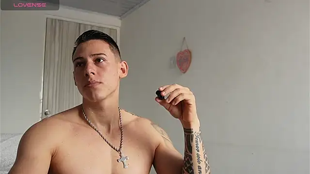 Muscle King Cum online show from April 2026 03:42:01 PM