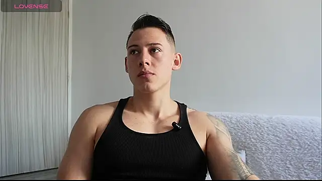 Muscle King Cum online show from April 2026 02:45:02 PM