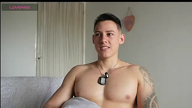 Muscle King Cum online show from June 2026 01:56:01 PM
