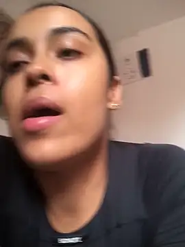 Snapshot of JuanaSimons chatting on February 2026 06:50:02 PM JuanaSimons online show from February 2026 06:50:02 PM