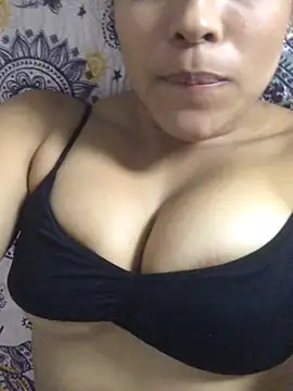 JuanaSimons online show from July 2026 12:24:01 AM