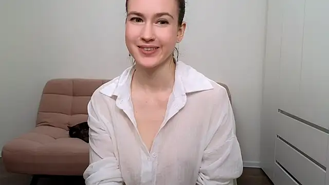 AliciaNewell online show from March 2025 05:30:01 AM