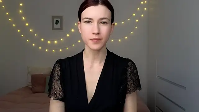 AliciaNewell online show from March 2026 03:18:01 PM