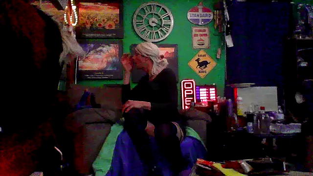 Snapshot of Brooke-lynn chatting on February 2025 09:20:02 AM Brooke-lynn online show from February 2025 09:20:02 AM
