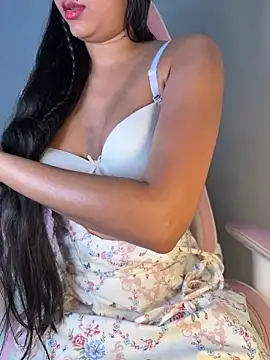 Snapshot of sneha_babe chatting on October 2025 12:25:02 AM sneha babe online show from October 2025 12:25:02 AM