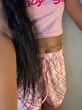 Snapshot of sneha_babe chatting on February 2026 06:09:02 AM sneha babe online show from February 2026 06:09:02 AM