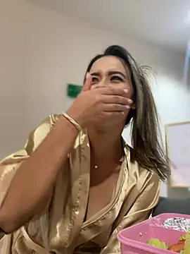 Emilia Bakerr online show from March 2025 06:19:02 PM