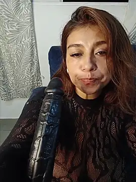 MrsFoucher online show from May 2026 07:13:01 AM