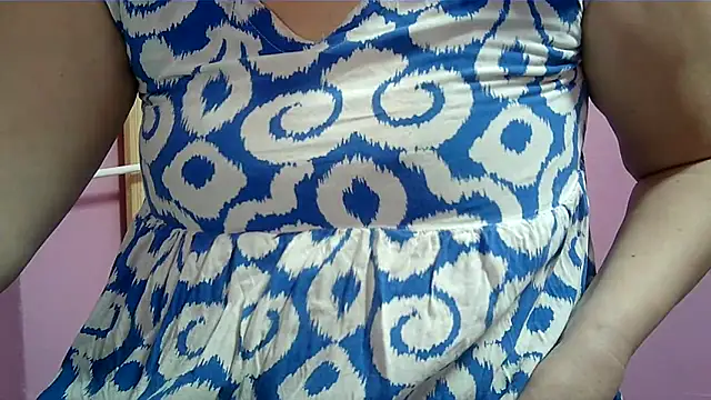 Snapshot of Lucinka1 chatting on January 2025 06:56:01 PM Lucinka1 online show from January 2025 06:56:01 PM