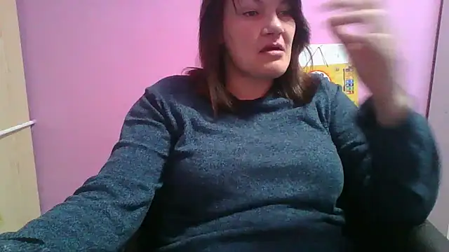 Snapshot of Lucinka1 chatting on March 2025 06:40:02 PM Lucinka1 online show from March 2025 06:40:02 PM