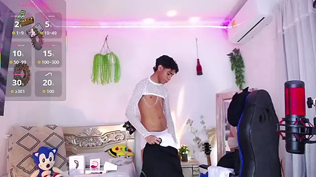 huge armound online show from June 2026 08:09:02 AM