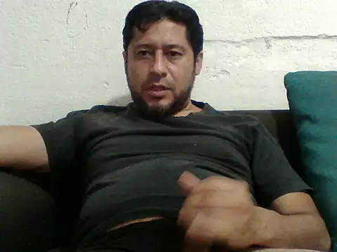 Snapshot of simpatico1000 chatting on November 2025 03:50:01 AM simpatico1000 online show from November 2025 03:50:01 AM