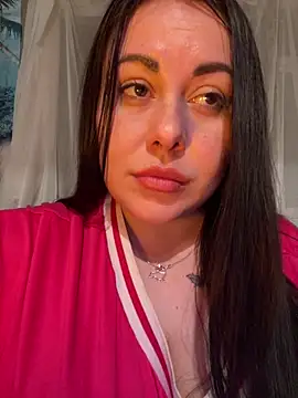 Snapshot of DaisyStreet chatting on March 2026 10:18:01 PM DaisyStreet online show from March 2026 10:18:01 PM