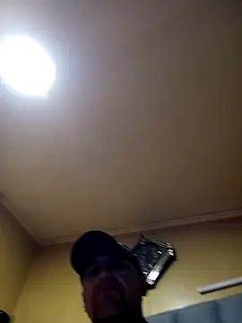 TrainedFinder5 online show from November 2025 05:45:01 PM